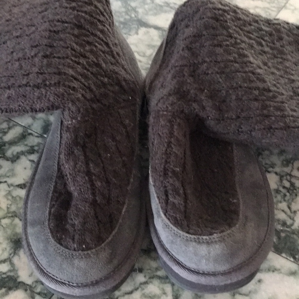 Sketchers woman boots